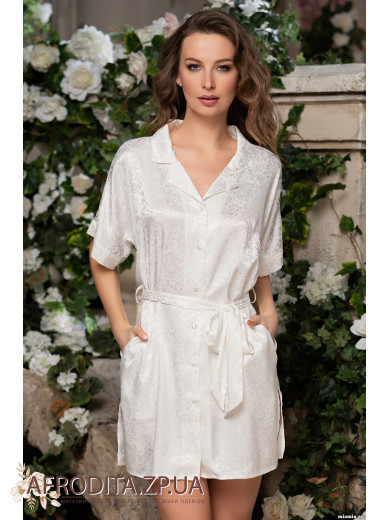Женский халат на пуговицах белый "Беатриче" 2197