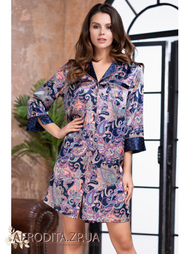 Жіночий шовковий халат на гудзиках "Еттро" 3507