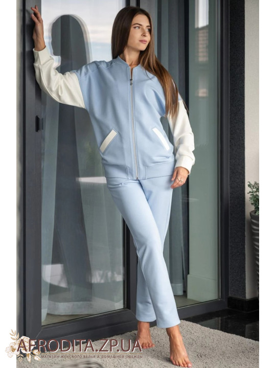 Жіночий стильний комплект Wiktoria 1424