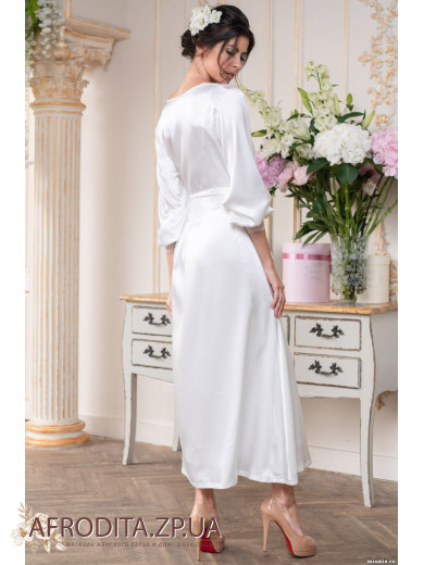 Довгий атласний халат білий "Христина" 8899