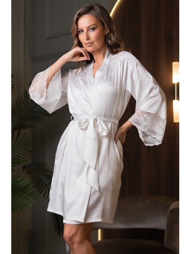 Білий жіночий халат Мелані 7273