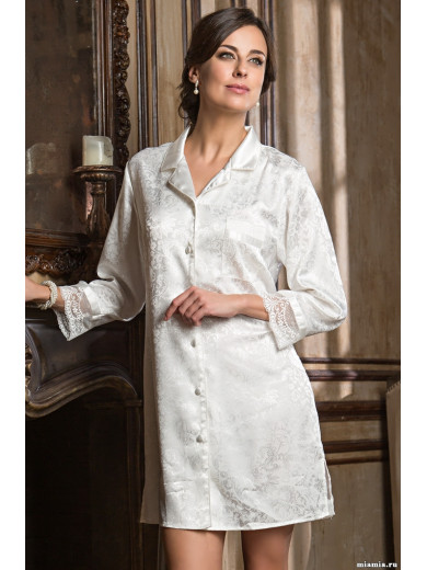  Жіночий халат на гудзиках білий "Ангеліна" 9537