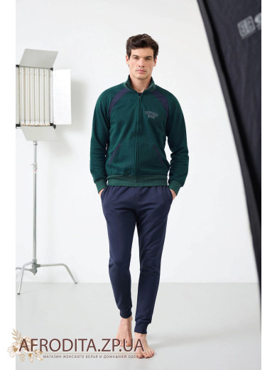 Мужской костюм с начесом Enrico Coveri EA2069