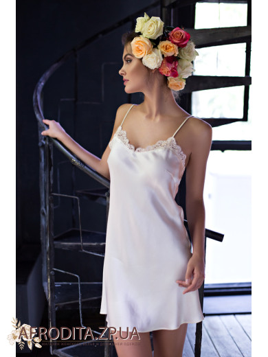 Нічна сорочка 