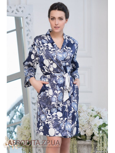 Короткий халат 