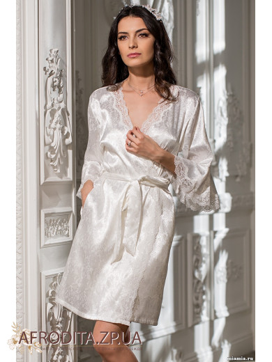 Жіночий халат 