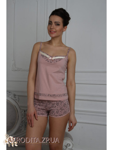 Комплект з шортами 