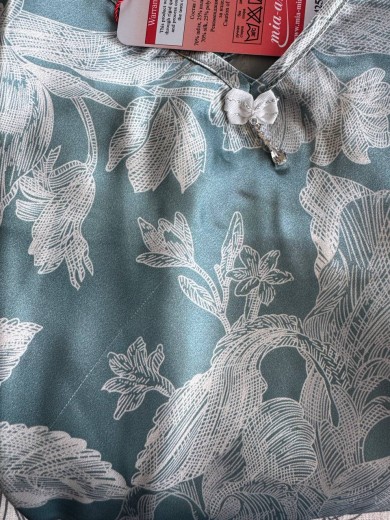 Женская шелковая сорочка Нинель 4250-2 небольшой брак